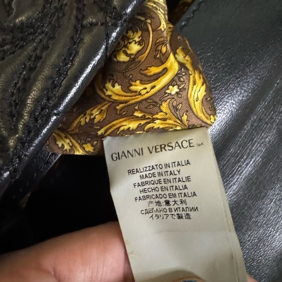 Versace Quilted Women's Bag - Picture 4 of 16